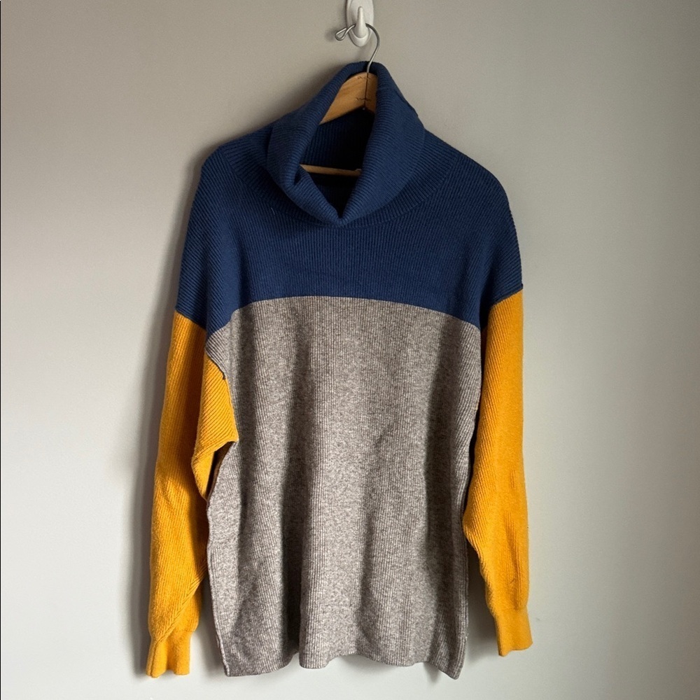 Free People Softly Structured Color Block Sweater Large - Picture 2 of 8